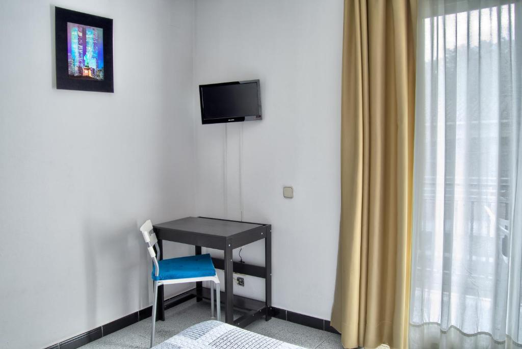 Hostal Bonavista Blanes Habitación foto