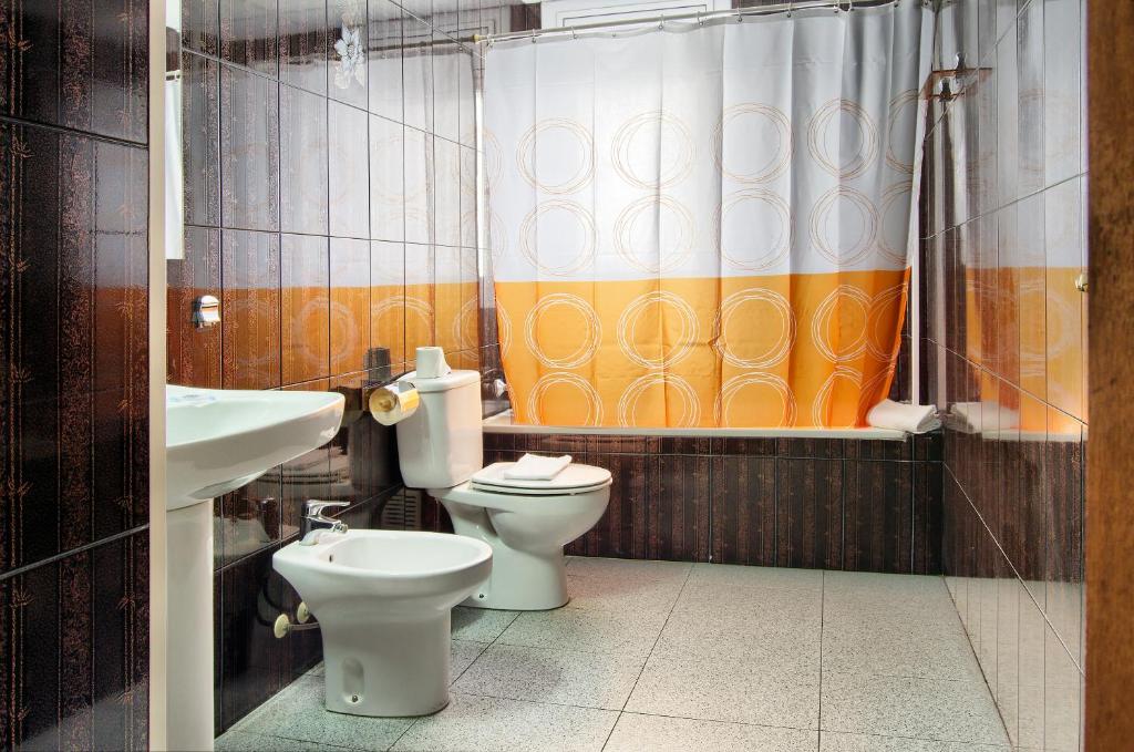 Hostal Bonavista Blanes Habitación foto