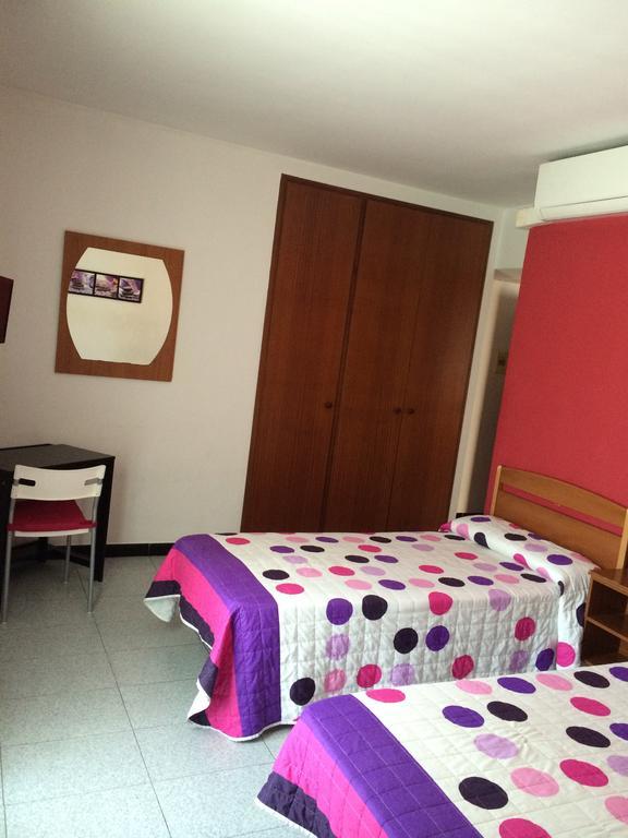 Hostal Bonavista Blanes Habitación foto